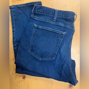 Old Navy Athletic Taper Jeans 38x32